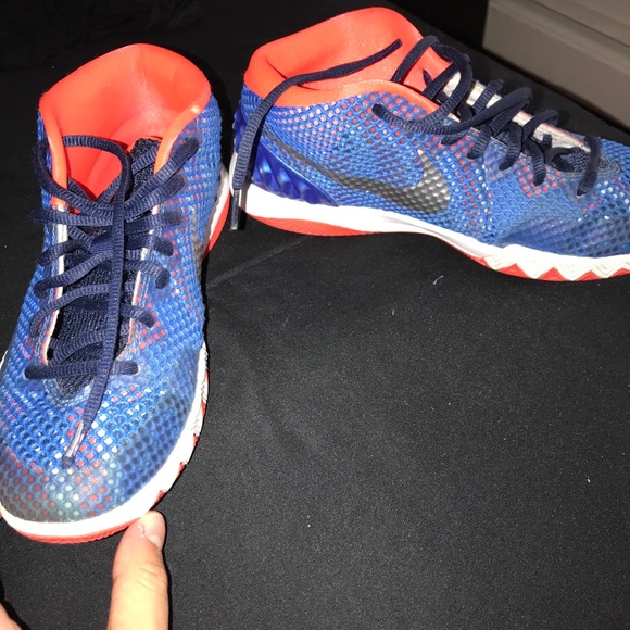 Nike Kyrie 1 “Independence Day” - Picture 4 of 5